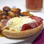 Croûtons d&rsquo;oeufs en matelote