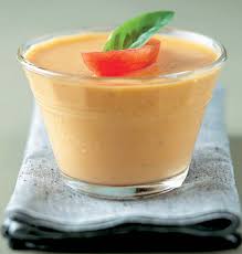 Mousse de tomate froide