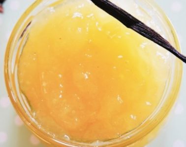 Confiture d’ananas au rhum